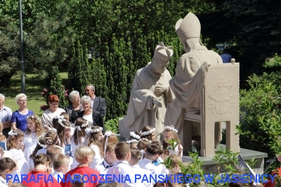 Odsłonięcie pomnika św. Jana Pawła II i Sługi Bożego Kardynała Stefana Wyszyńskiego_17