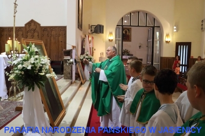 Obrazy św. Faustyny i bł. Michała Sopoćki_11