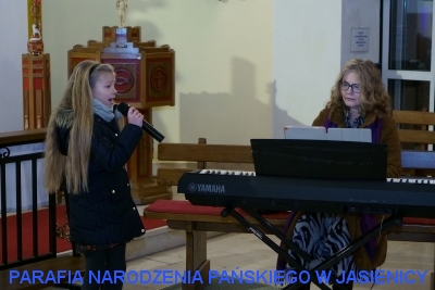 Koncert dzieci z fundacji Ze Sztuką Przez Świat_14