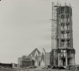 1986 Powstaje konstrukcja wieży