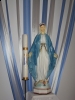 Figura Matki Bożej ze świecą roratnią